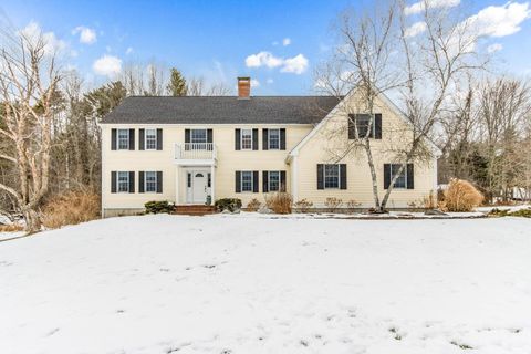 Photo of 51 Old Field Road, Yarmouth, ME 04096 (MLS # 1650936)