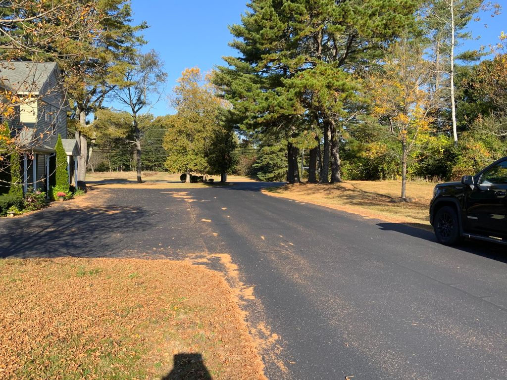 Photo of 15 Edgefield Lane #15, Brunswick, ME 04011 (MLS # 1659124)