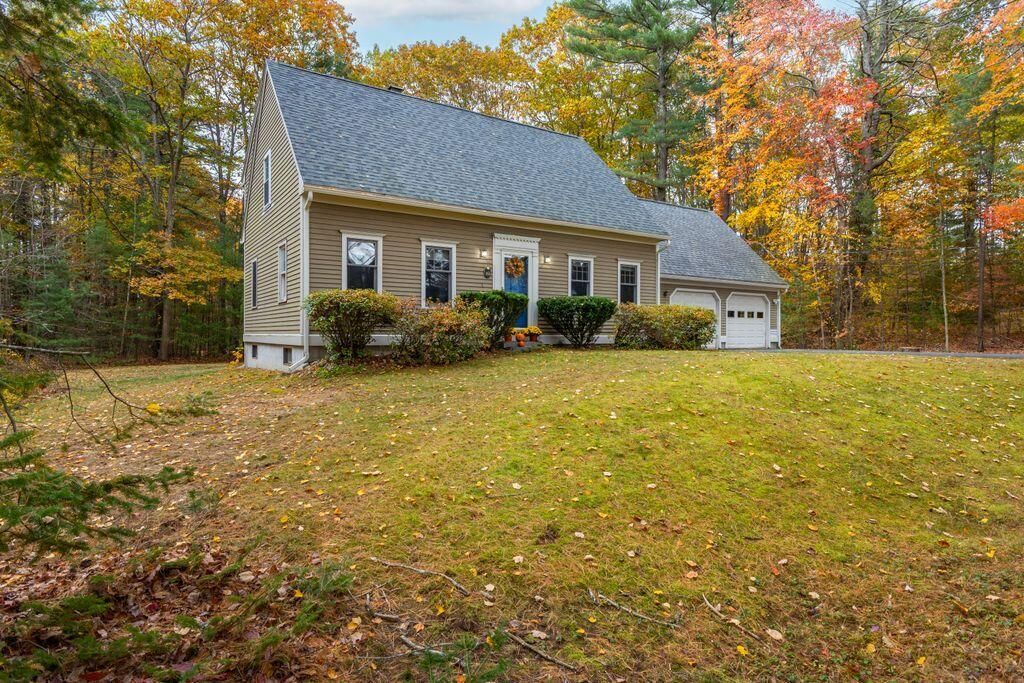 Photo of 166 Pine Point Road, Scarborough, ME 04074 (MLS # 1642203)