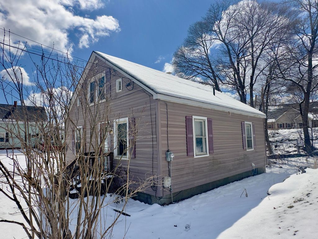 Photo of 139 Parker Street, Brewer, ME 04412 (MLS # 1655758)