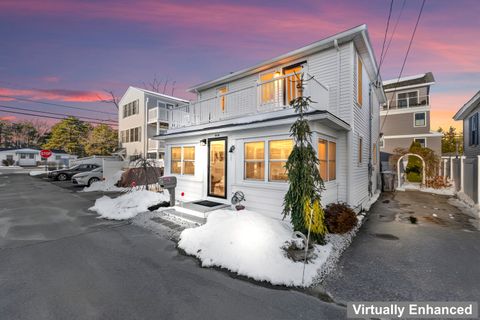 Photo of 6 Seabreeze Avenue, Old Orchard Beach, ME 04064 (MLS # 1646247)