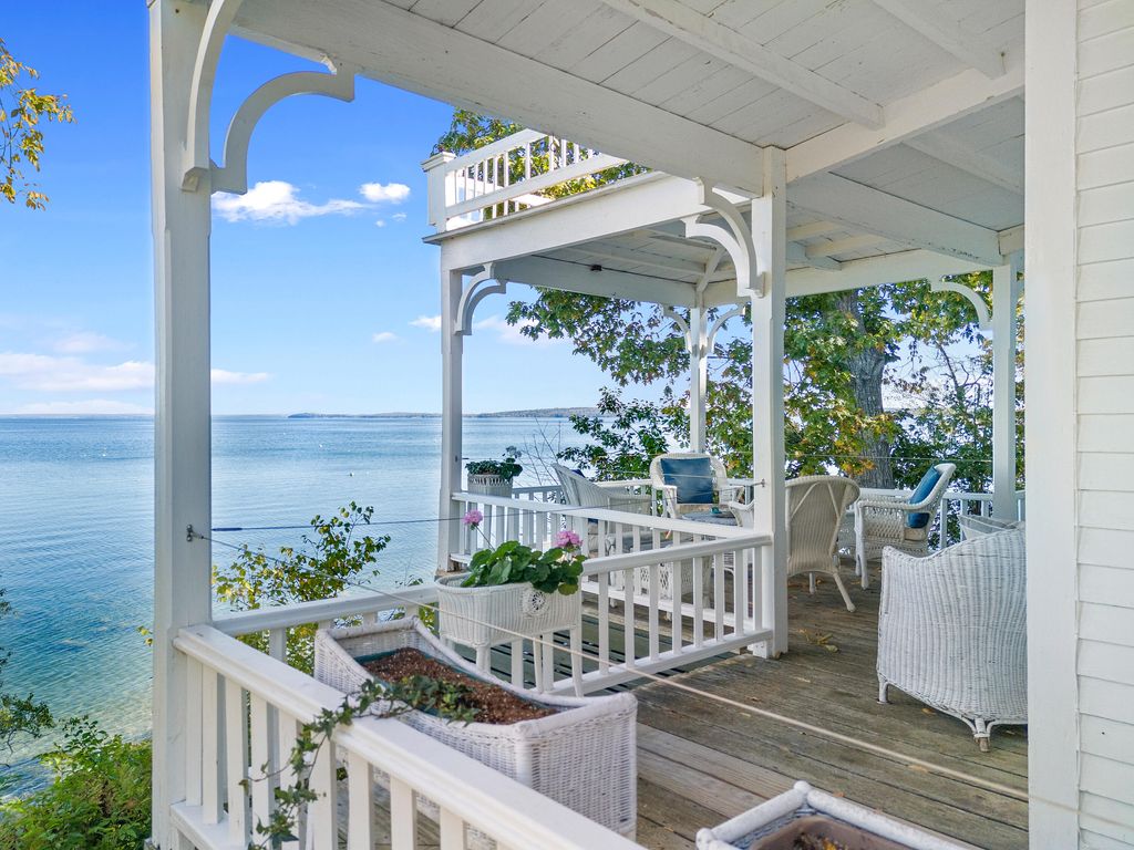 Photo of 2 Bayview Park, Northport, ME 04849 (MLS # 1641765)