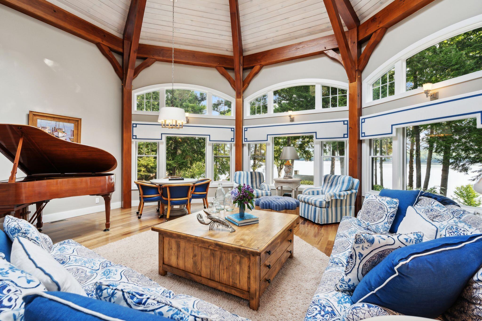 Naples, Maine, 04055, United States, 9 Bedrooms Bedrooms, ,8 BathroomsBathrooms,Residential,Active,2032447