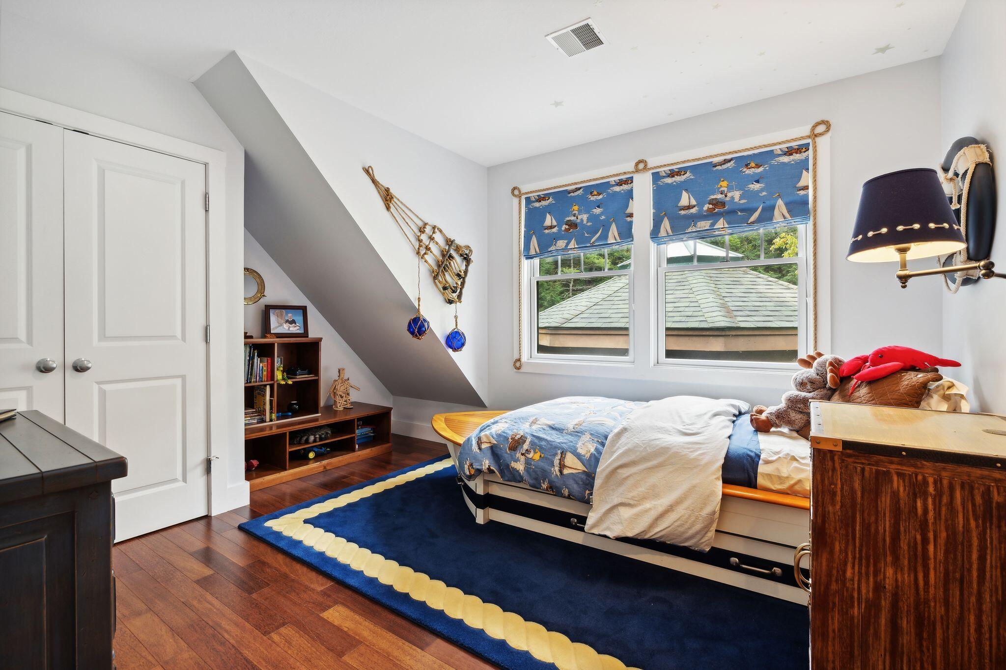 Naples, Maine, 04055, United States, 9 Bedrooms Bedrooms, ,8 BathroomsBathrooms,Residential,Active,2032447