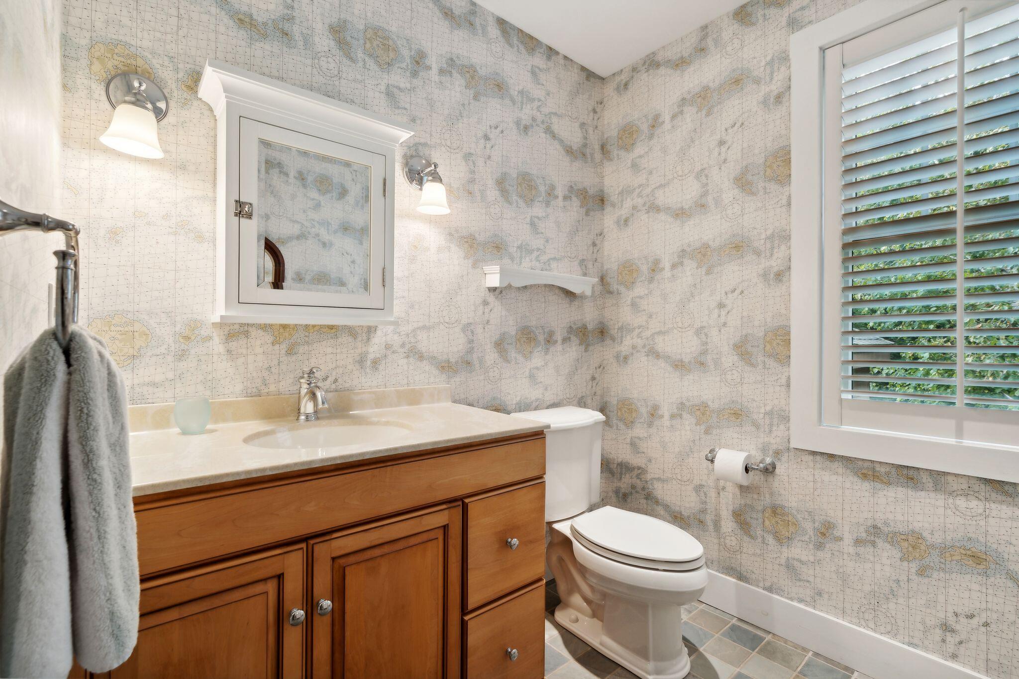 Naples, Maine, 04055, United States, 9 Bedrooms Bedrooms, ,8 BathroomsBathrooms,Residential,Active,2032447