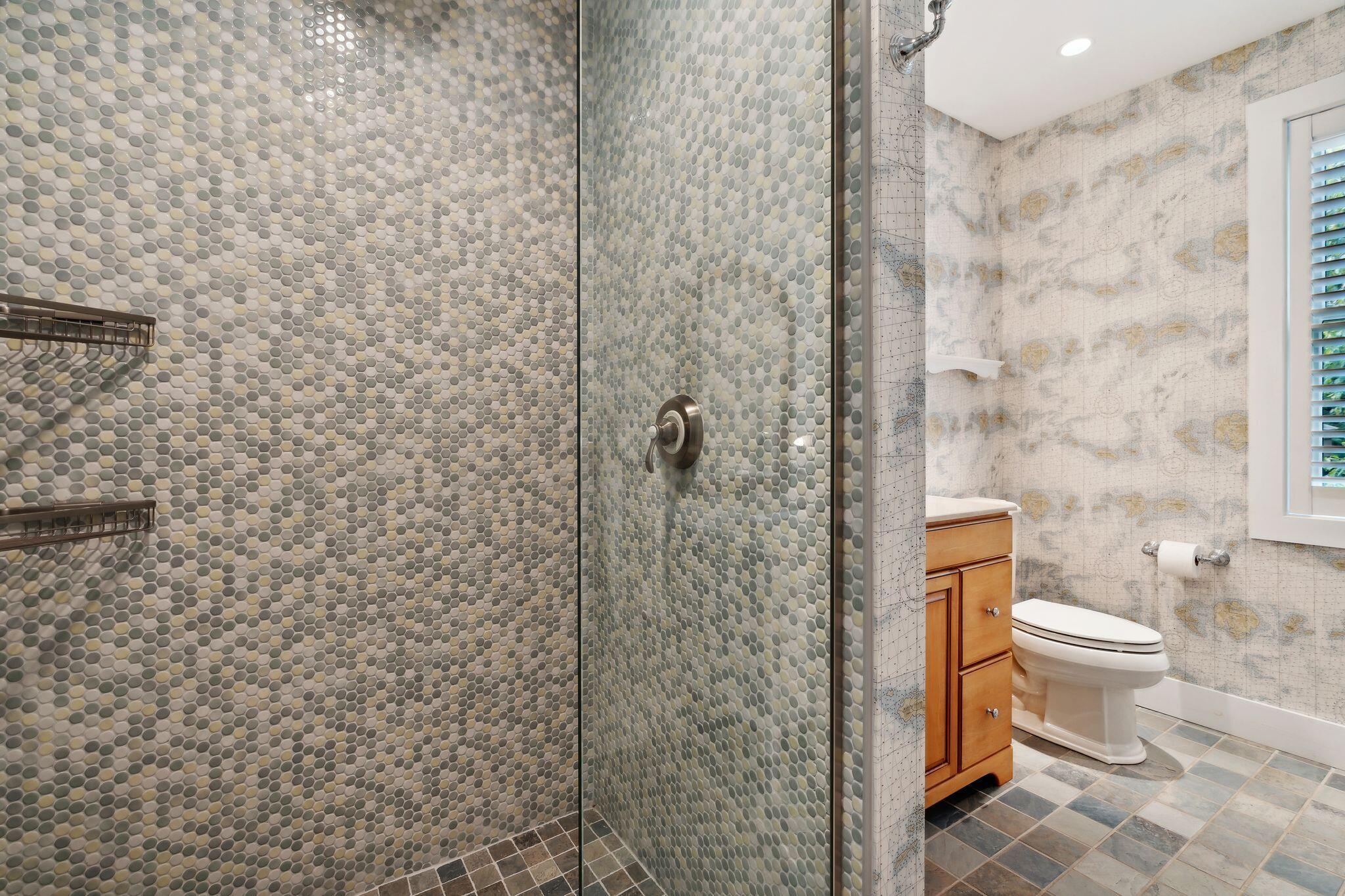 Naples, Maine, 04055, United States, 9 Bedrooms Bedrooms, ,8 BathroomsBathrooms,Residential,Active,2032447