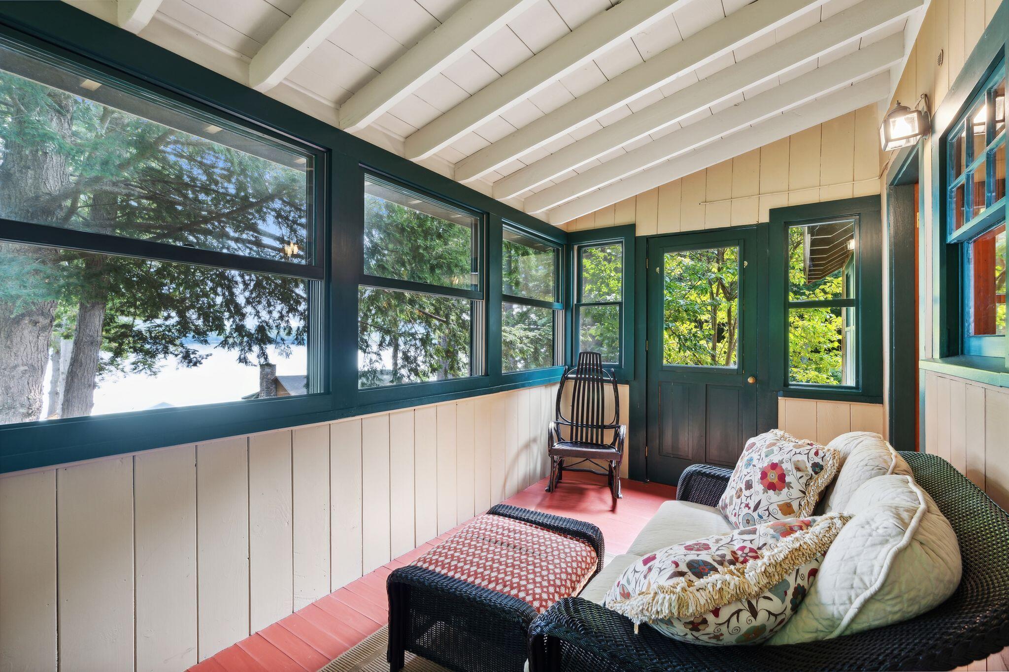 Naples, Maine, 04055, United States, 9 Bedrooms Bedrooms, ,8 BathroomsBathrooms,Residential,Active,2032447