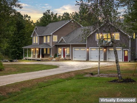 Photo of 207 N Auburn Road, Auburn, ME 04210 (MLS # 1640195) Photo of 207 N Auburn Road, Auburn, ME 04210 (MLS # 1640195)