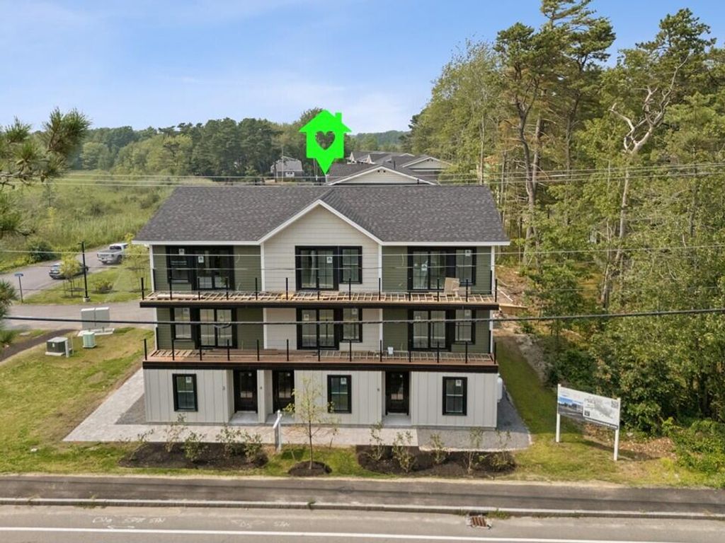 Photo of 21 Salt Point Drive #18, Old Orchard Beach, ME 04064 (MLS # 1660444)