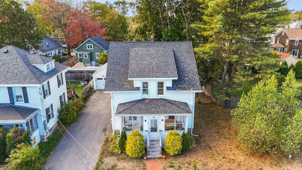 Photo of 32 Hillis Street, Portland, ME 04103 (MLS # 1641189)