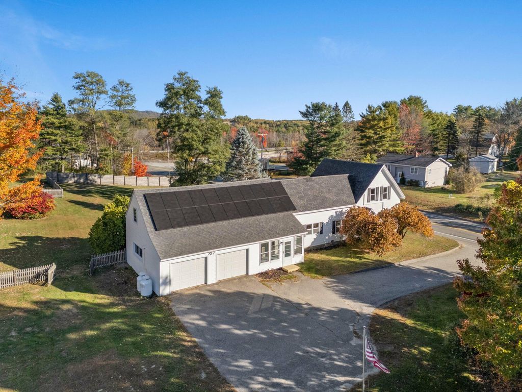 Photo of 325 Middle Road, Sabattus, ME 04280 (MLS # 1641442)