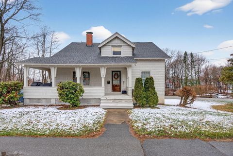 Photo of 106 North Street, Saco, ME 04072 (MLS # 1658153)