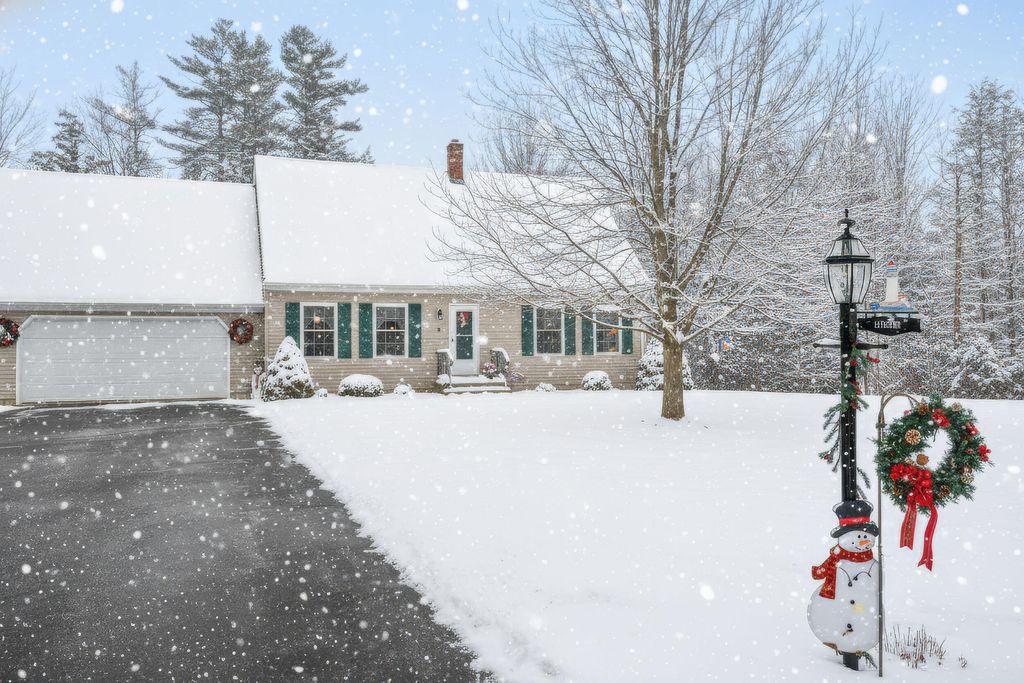 Photo of 50 Rubellite Lane #60, Auburn, ME 04210 (MLS # 1647311)