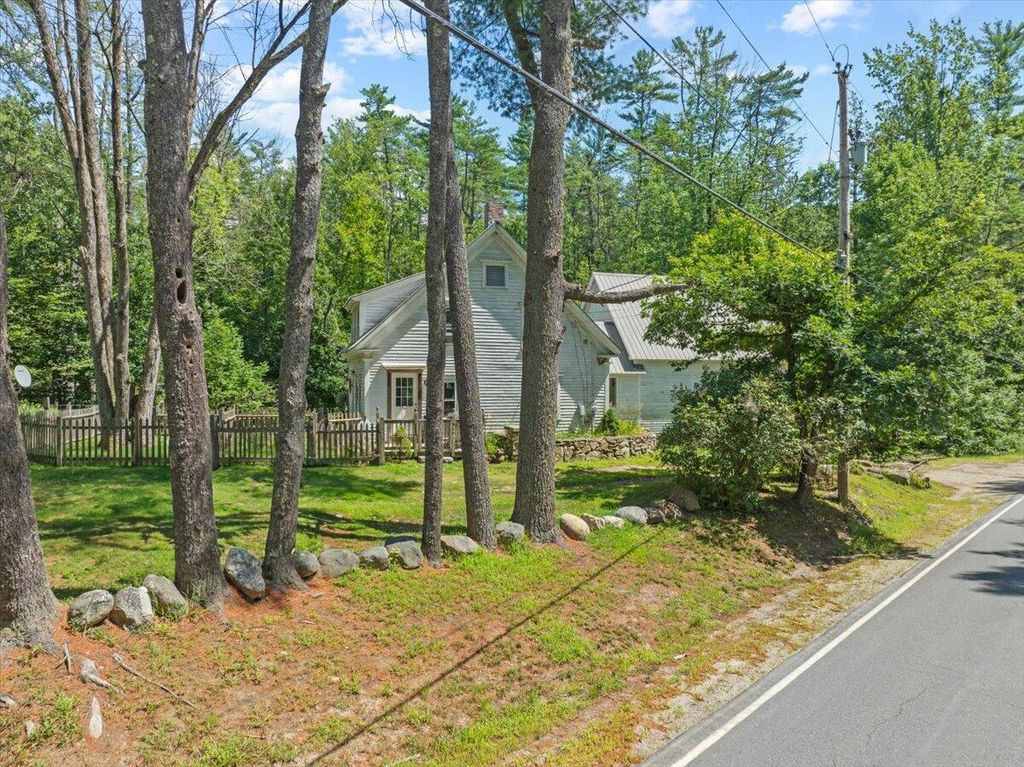 Photo of 839 Brownfield Road Road, Hiram, ME 04041 (MLS # 1659755)