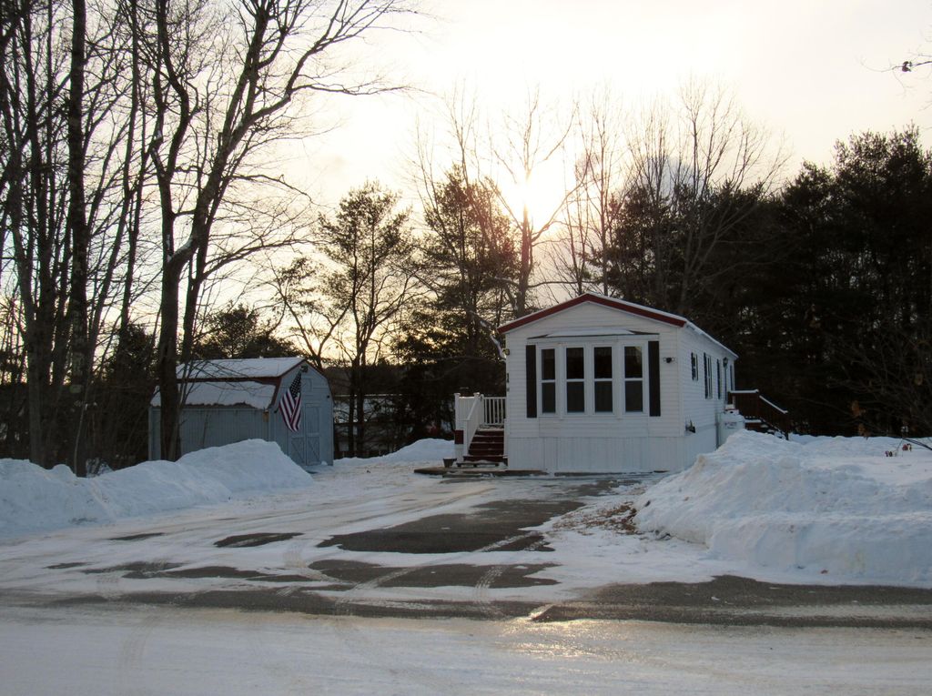 Photo of 14 Pleasant Hill Road, Limerick, ME 04048 (MLS # 1650696)