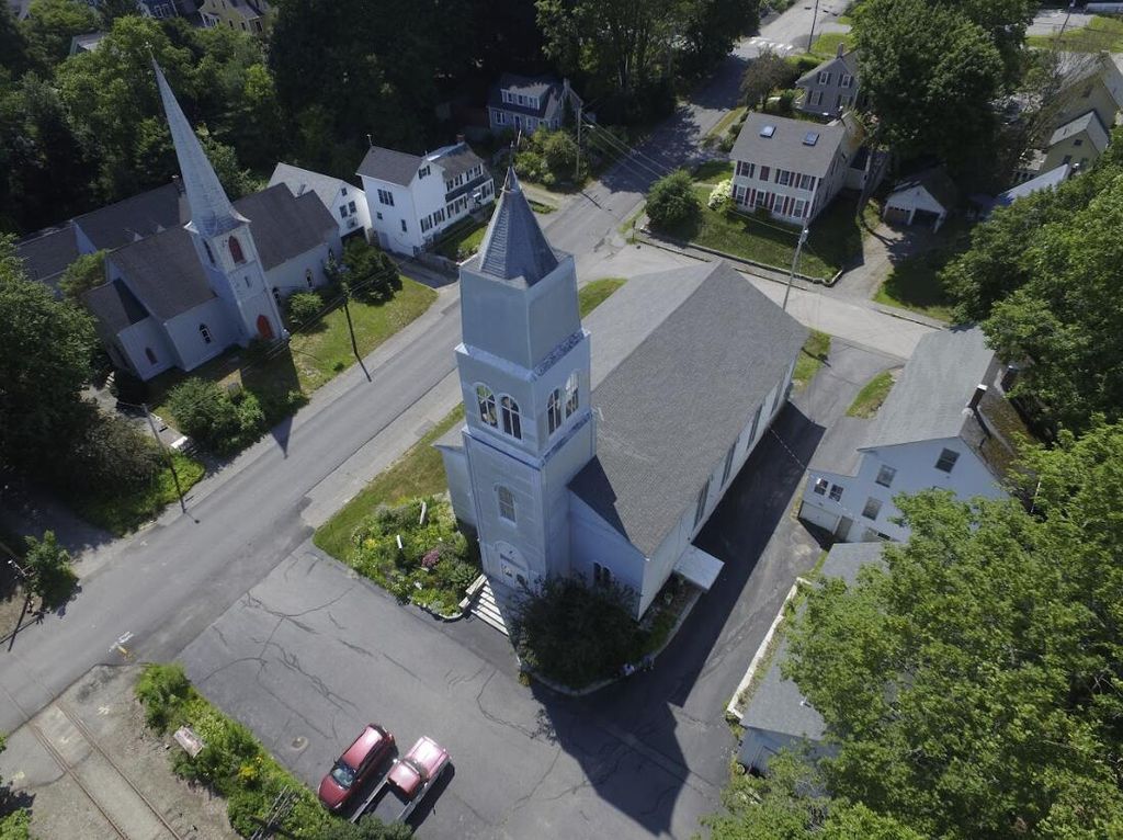 Photo of 17 Union Street, Hallowell, ME 04347 (MLS # 1632142)