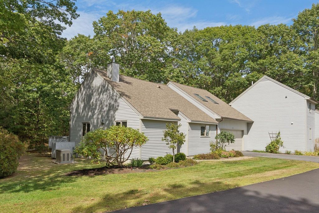 Photo of 241 Bluff Road #4, Yarmouth, ME 04096 (MLS # 1638228)