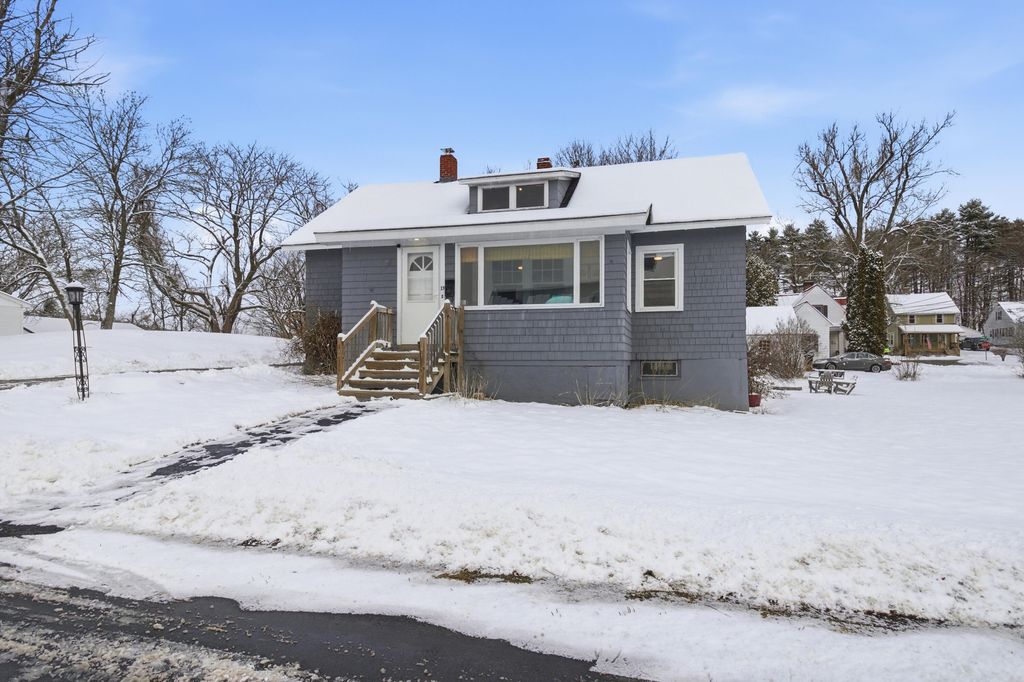Photo of 13 Longwood Avenue, Augusta, ME 04330 (MLS # 1650999)