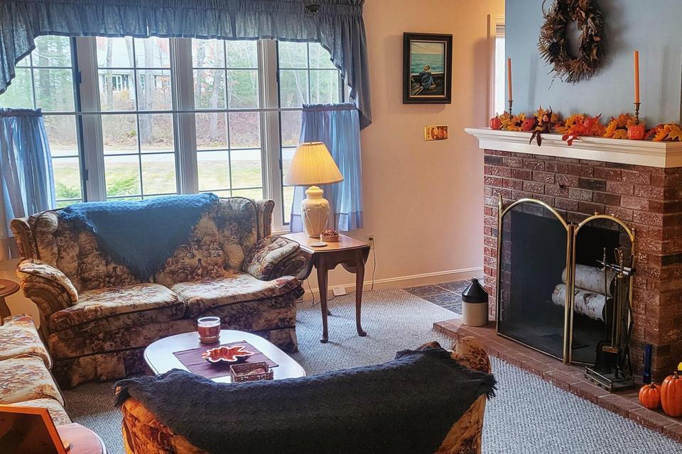 6 Laurel Circle 6
