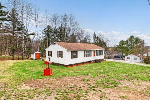 Photo of 35 Pooler Avenue, Skowhegan, ME 04976 (MLS # 1659441)