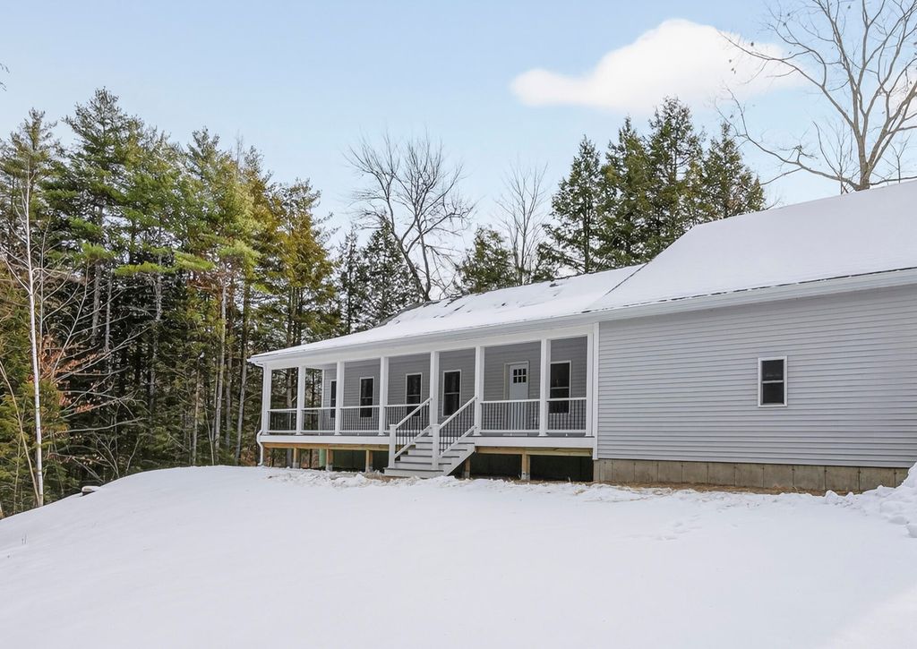 Photo of 42 Brandons Way, Gorham, ME 04038 (MLS # 1646554)