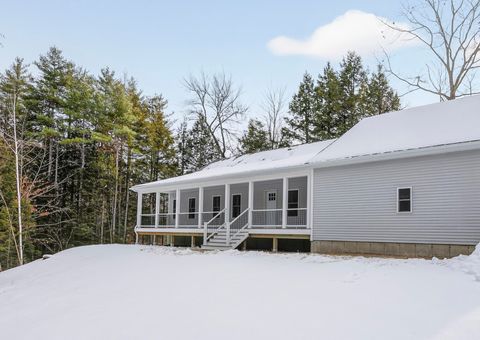 Photo of 42 Brandons Way, Gorham, ME 04038 (MLS # 1646554)