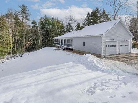 Photo of 42 Brandons Way, Gorham, ME 04038 (MLS # 1646554)