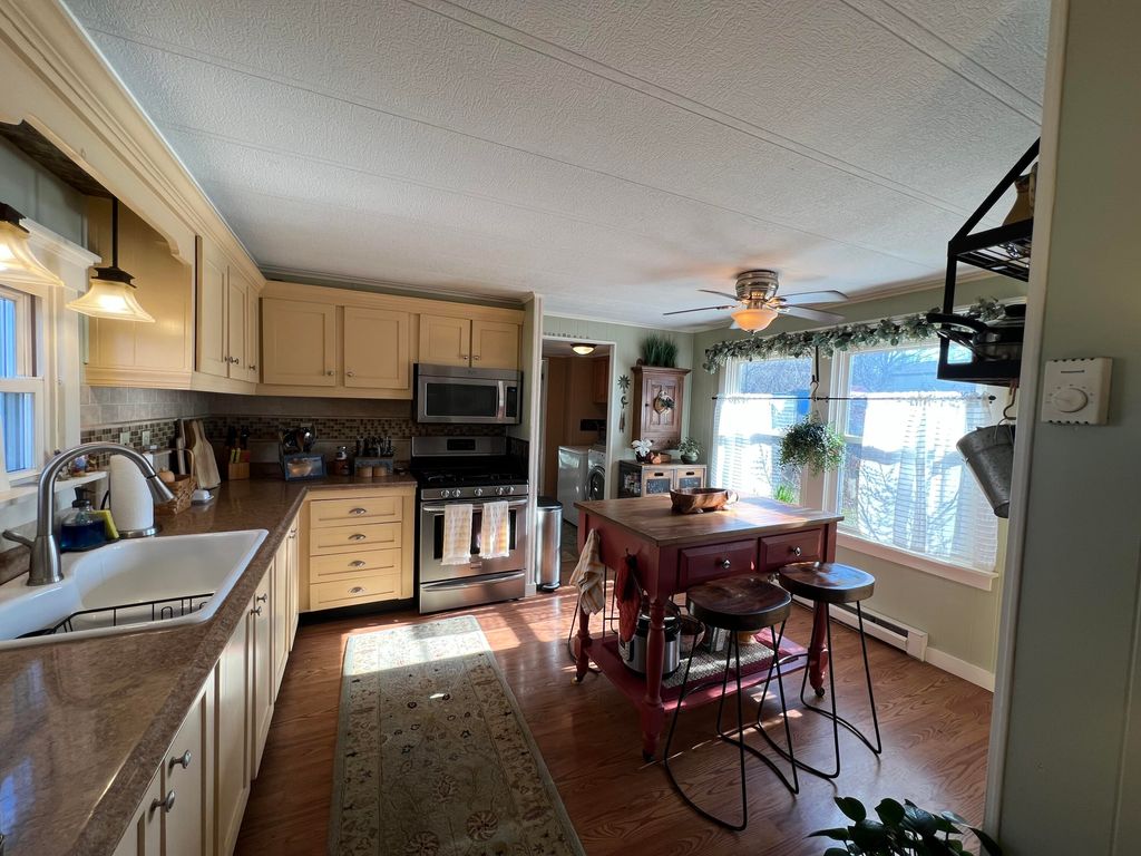 Photo of 15 Marks Lane, Rockland, ME 04841 (MLS # 1657217)