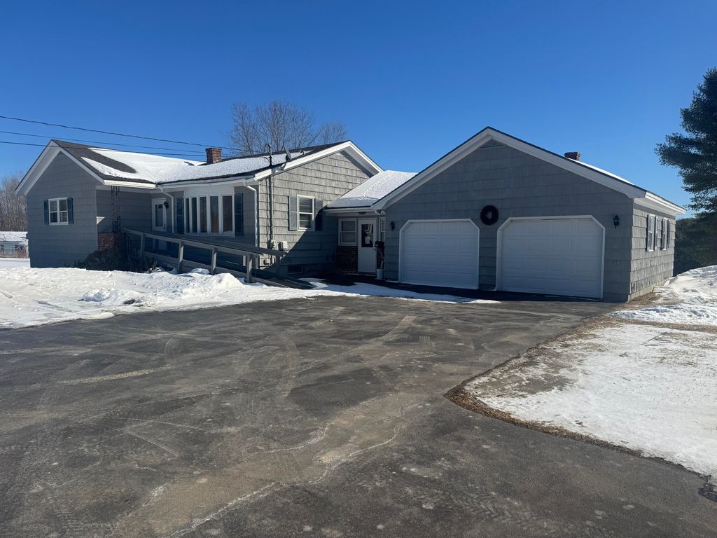 Photo of 435 Fairfield Street, Oakland, ME 04963 (MLS # 1651608)