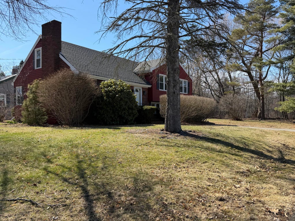 Photo of 123 Fifteenth Street, Bangor, ME 04401 (MLS # 1658761)
