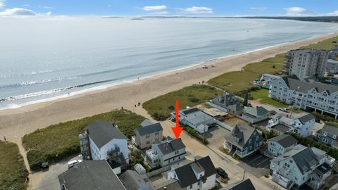 Photo of 4 Union Avenue, Old Orchard Beach, ME 04064 (MLS # 1655473)