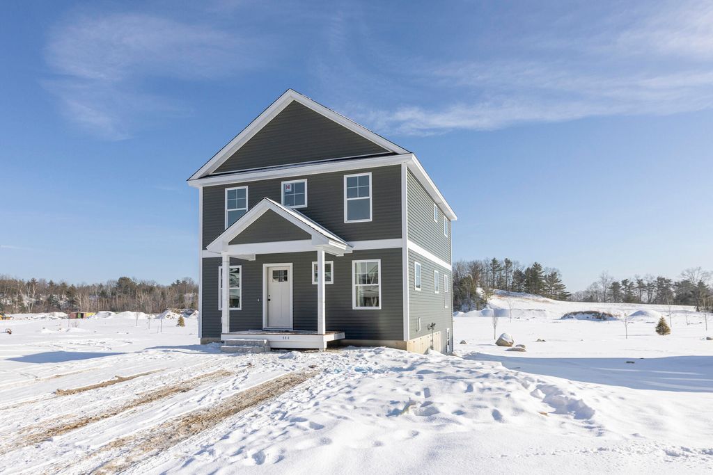 Photo of 18 Feldspar Lane #25, Cumberland, ME 04021 (MLS # 1653326)