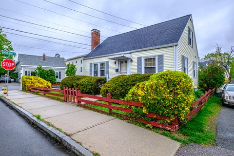 Photo of 129 Revere Street, Portland, ME 04103 (MLS # 1662147)