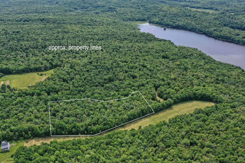 Photo of M5 L24 Goosepecker Ridge, Montville, ME 04941 (MLS # 1656270)