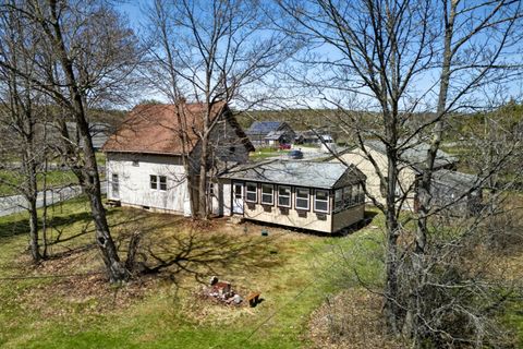 Photo of 133 Gardiner Road, Wiscasset, ME 04578 (MLS # 1660096)