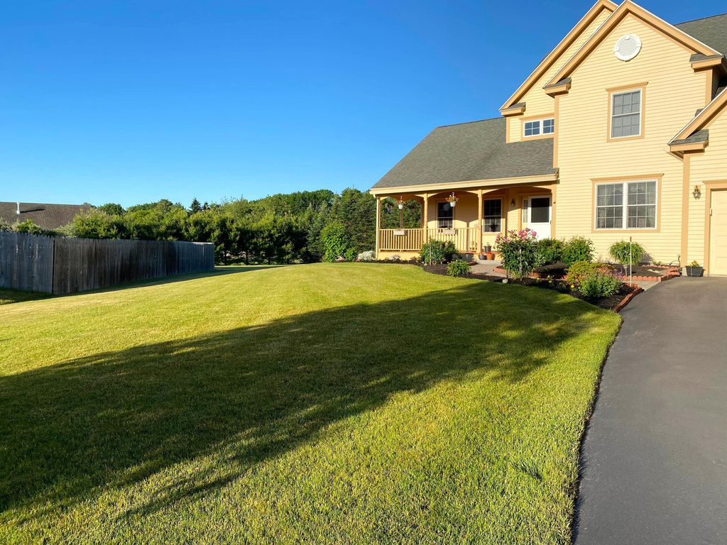 Photo of 34 Fowler Farm Road, Scarborough, ME 04074 (MLS # 1658114)