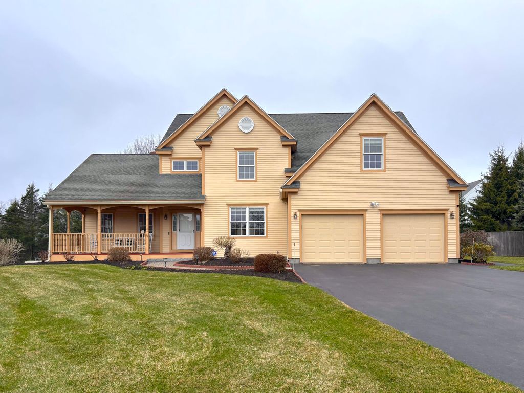 Photo of 34 Fowler Farm Road, Scarborough, ME 04074 (MLS # 1658114)