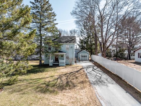 Photo of 15 Lane Street, Bangor, ME 04401 (MLS # 1657536)