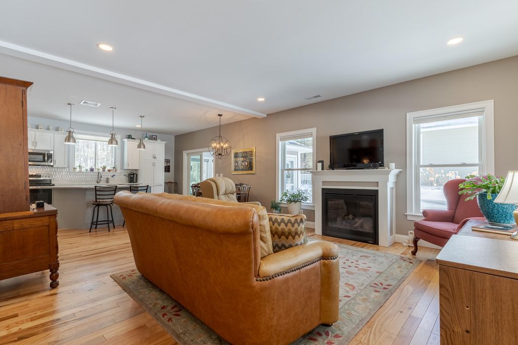 Photo of 16 Pheasant Lane #28, Eliot, ME 03903 (MLS # 1657205)