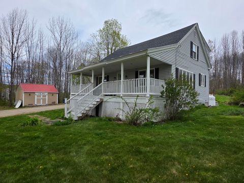 Photo of 85 Cramm Road, Limerick, ME 04048 (MLS # 1661763)