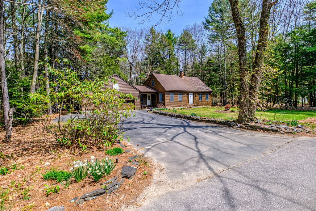 Photo of 4 Shady Run Lane, Gorham, ME 04038 (MLS # 1661028)