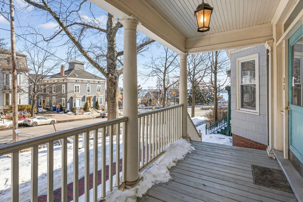Photo of 32 State Street #1, Portland, ME 04101 (MLS # 1653287)
