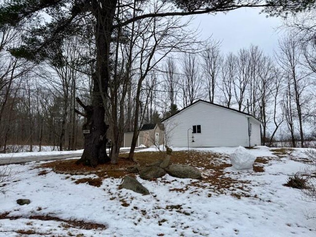 Photo of 29 Old Meadows Road, Vassalboro, ME 04989 (MLS # 1649153)