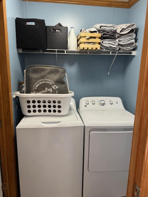 Bangor, Maine 04401, United States, 2 Bedrooms Bedrooms, ,2 BathroomsBathrooms,Residential,Pending,108962