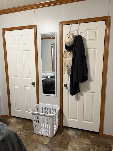 Bangor, Maine 04401, United States, 2 Bedrooms Bedrooms, ,2 BathroomsBathrooms,Residential,Pending,108962