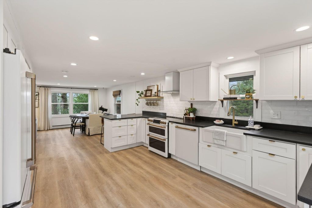 Photo of 168 Cottage Road, Windham, ME 04062 (MLS # 1658103)