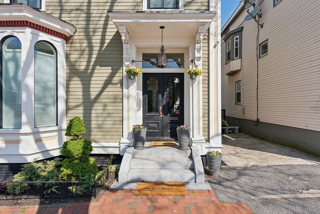Photo of 123 Cumberland Avenue, Portland, ME 04101 (MLS # 1662395)