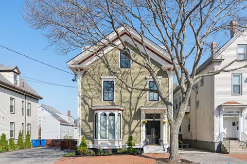 Photo of 123 Cumberland Avenue, Portland, ME 04101 (MLS # 1662395)