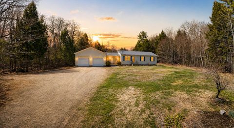 Photo of 86 Back Cove Drive, Turner, ME 04282 (MLS # 1659652)