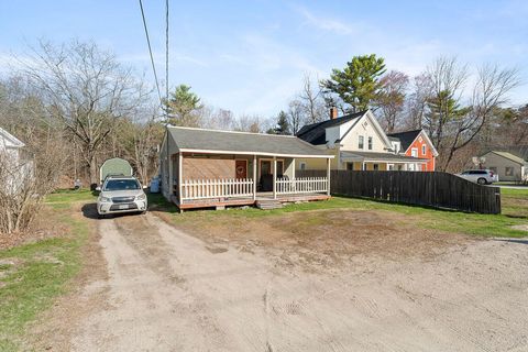 Photo of 11 Baldwin Road, Sebago, ME 04029 (MLS # 1659977)